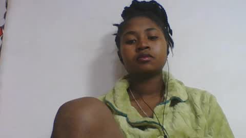 Snapshot of chantale483461 chatting on 7, 7, 2026 chantale483461 online show from 7, 7, 2026