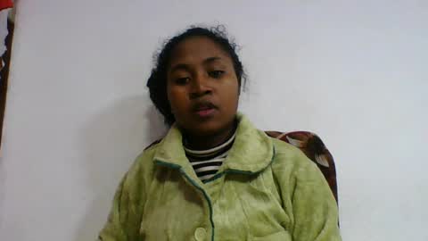 Snapshot of chantale483461 chatting on 9, 7, 2026 chantale483461 online show from 9, 7, 2026
