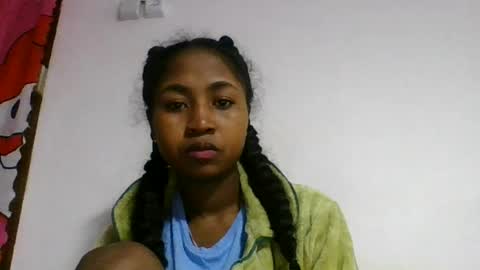 Snapshot of chantale483461 chatting on 19, 7, 2026 chantale483461 online show from 19, 7, 2026