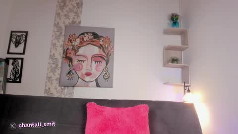 Snapshot of chantall_smith chatting on 8, 1, 2025   online show from 8, 1, 2025