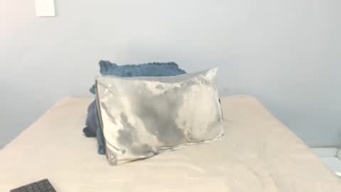 chantel87_ online show from 14, 10, 2025