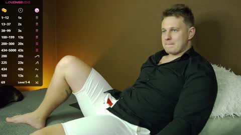 Charlie Smiley online show from 28, 9, 2025