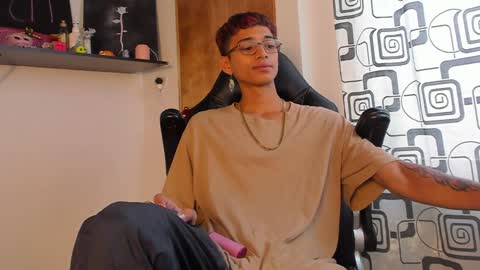 Snapshot of charlieerusso chatting on 28, 12, 2024 Charles Russo online show from 28, 12, 2024