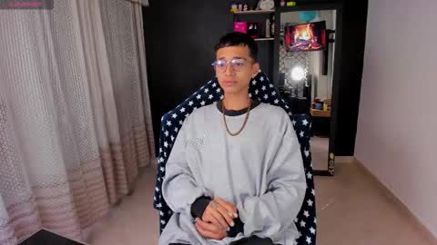 Snapshot of charlieerusso chatting on 1, 2, 2026 Charles Russo online show from 1, 2, 2026