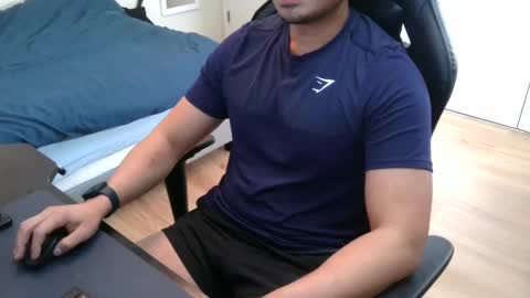 Snapshot of charliekkw chatting on 2, 3, 2025 charliekkw online show from 2, 3, 2025