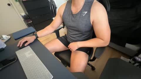 charliekkw online show from 1, 3, 2026