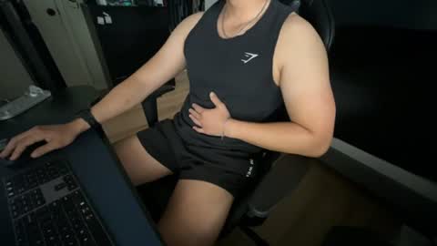 charliekkw online show from 5, 7, 2026