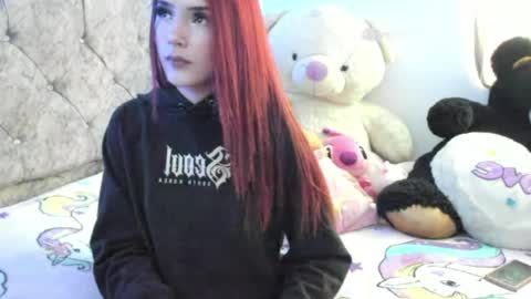 charllotte__hall_ online show from 3, 5, 2026