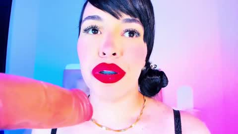 Charloott Evans online show from 14, 2, 2025