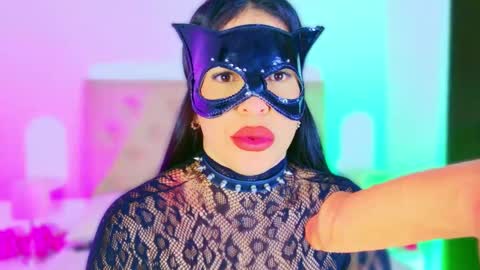 Charloott Evans online show from 1, 11, 2025