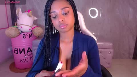 Charlote  online show from 24, 10, 2025