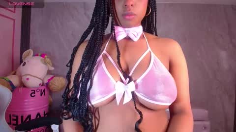 Charlote  online show from 31, 10, 2025