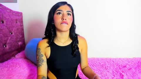 Charlothe online show from 12, 4, 2026