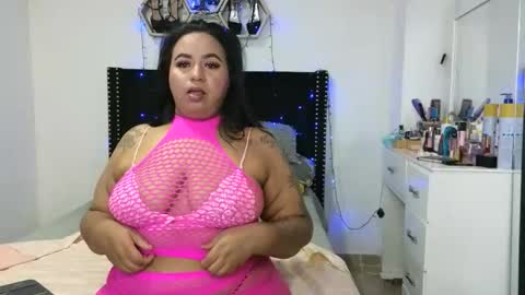 charlotte_027 online show from 18, 1, 2026