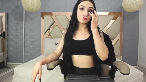 Charlotte colee online show from 5, 12, 2024