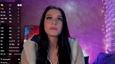 Snapshot of charlotte_greys chatting on 8, 3, 2025 Charlotte  online show from 8, 3, 2025