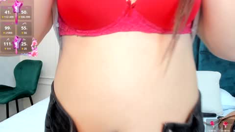 Snapshot of charlotte_mayers chatting on 13, 12, 2024 Charlotte Mayers online show from 13, 12, 2024