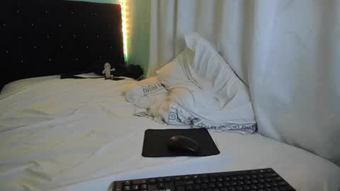 charlotte_xc online show from 23, 2, 2025