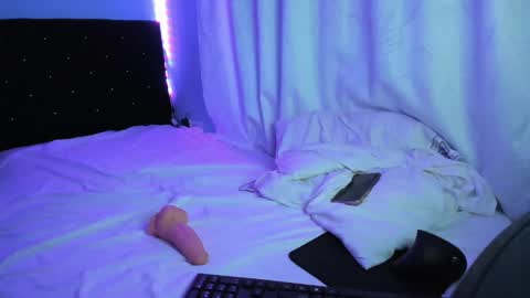 charlotte_xc online show from 8, 3, 2025