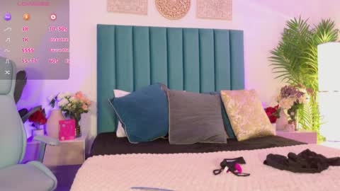 Charlotte Brandt online show from 31, 3, 2026