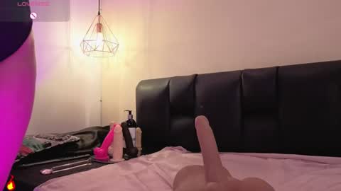 Snapshot of charlotteg18 chatting on 7, 7, 2026 Charlote online show from 7, 7, 2026