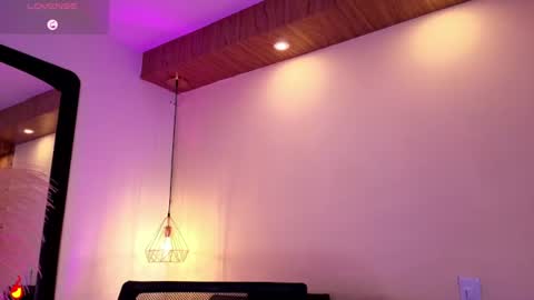 Snapshot of charlotteg18 chatting on 17, 7, 2026 Charlote online show from 17, 7, 2026