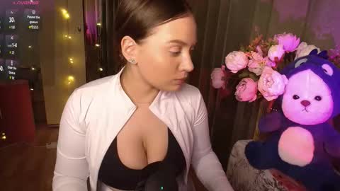 Kira online show from 25, 9, 2025