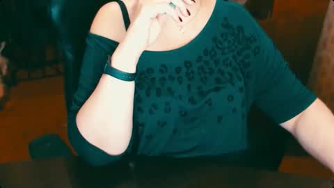 CharlotteXTasty online show from 19, 12, 2025