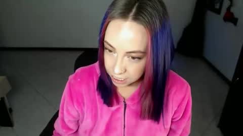 charlottezoe online show from 17, 2, 2026