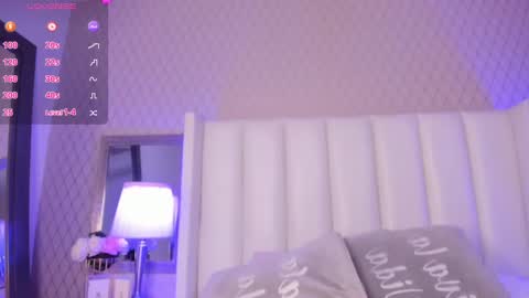 Snapshot of charlottreid chatting on 18, 2, 2025 Charlot Treid online show from 18, 2, 2025