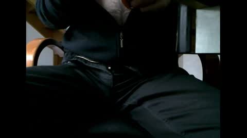 Snapshot of charly052 chatting on 9, 1, 2025 charly052 online show from 9, 1, 2025