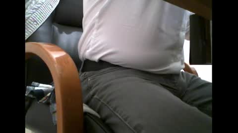 Snapshot of charly052 chatting on 17, 1, 2025 charly052 online show from 17, 1, 2025