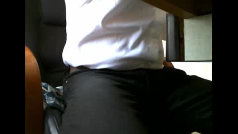 Snapshot of charly052 chatting on 19, 2, 2025 charly052 online show from 19, 2, 2025