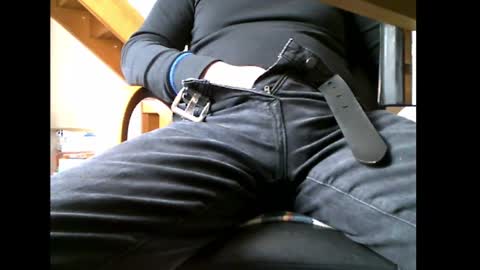 Snapshot of charly052 chatting on 25, 2, 2025 charly052 online show from 25, 2, 2025