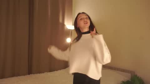Snapshot of charmainepenny chatting on 27, 10, 2025 Sofia online show from 27, 10, 2025