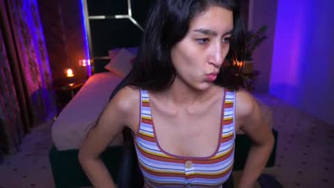 SweetMoco online show from 4, 3, 2025