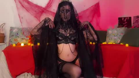 JASMINE   usually going live about 2 am UTC  online show from 26, 10, 2025