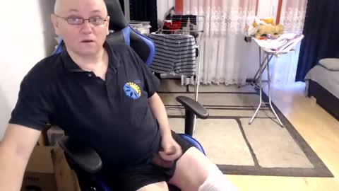 Snapshot of chatskor chatting on 3, 2, 2025 Egor Skornyakov online show from 3, 2, 2025