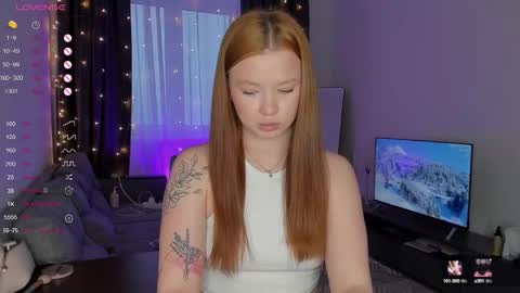 Snapshot of chaturrbaby chatting on 5, 3, 2025 Em online show from 5, 3, 2025