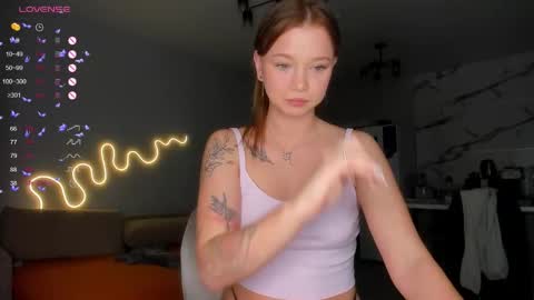 Snapshot of chaturrbaby chatting on 23, 9, 2025 Em online show from 23, 9, 2025