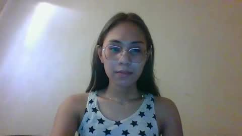 Snapshot of chelly4u69 chatting on 23, 2, 2025 chelly4u69 online show from 23, 2, 2025