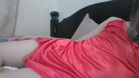 Snapshot of chelly4u69 chatting on 25, 2, 2025 chelly4u69 online show from 25, 2, 2025
