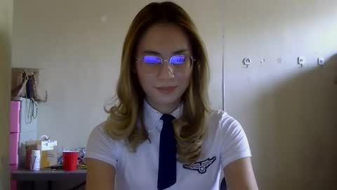Snapshot of chelly4u69 chatting on 14, 9, 2025 chelly4u69 online show from 14, 9, 2025