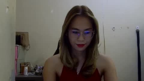 Snapshot of chelly4u69 chatting on 24, 9, 2025 chelly4u69 online show from 24, 9, 2025