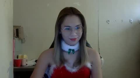 Snapshot of chelly4u69 chatting on 9, 10, 2025 chelly4u69 online show from 9, 10, 2025
