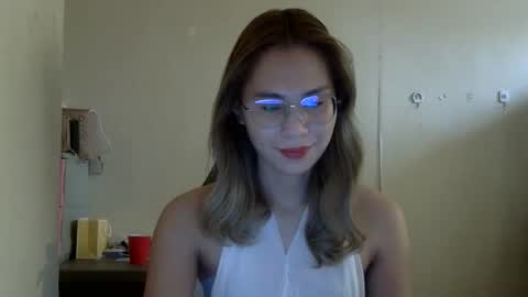 Snapshot of chelly4u69 chatting on 10, 10, 2025 chelly4u69 online show from 10, 10, 2025