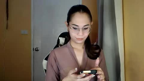 chelly4u69 online show from 14, 3, 2026