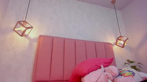 Snapshot of chelsyquinn chatting on 15, 2, 2025 Camila online show from 15, 2, 2025