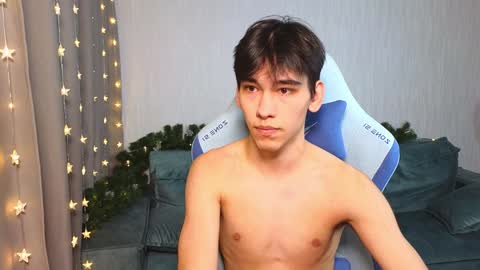 LUCASRYANPVT IS OPEN online show from 22, 1, 2025