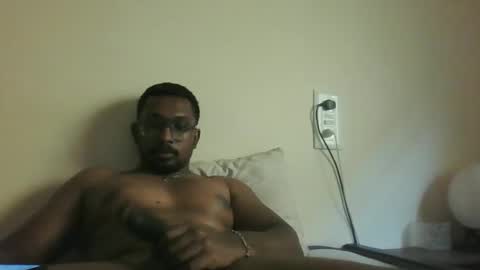 Snapshot of chennaibull1011 chatting on 22, 2, 2026 chennaibull1011 online show from 22, 2, 2026